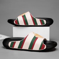 A pair of men's slippers, simple and comfortable, with anti-slip properties, perfect for use in the bathroomHC-7506