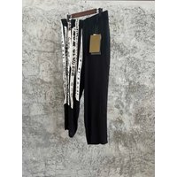 Black and white printed scripture thin nine-inch dark crotch pants