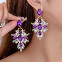 A Pair of Trendy, Light Luxury, Sparkling Diamond Casual, Sexy, Fashionable, Versatile Women's Earrings