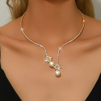 Fashionable Open Diamond Pearl Necklace Women's Luxury Lightweight Zirconia Clavicle Chain Versatile Geometric Design Jewelry