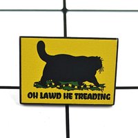 Oh Lawd He Treading Brooch Fat Cat Stepping on Lawn Enamel Pin Fun European American Cat Badge Cat Lovers Backpack Decoration