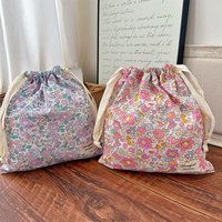 Vintage Style Handmade Floral Cotton Drawstring Bag Storage Pouch Reusable Gift Bag for Holidays 1PC