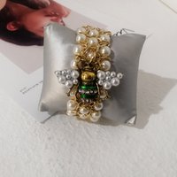 Luxury Handmade Elastic Crystal Bee Pearl Bracelet Jewelry For Women