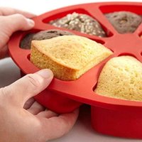 DIY Baking Silicone Cake Mold 8 Grids Shape Striangle Kitchen Pizza Plate For Cornbread Brownies Muffins Kitchen Bakeware