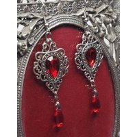 Romance Victorian Baroque Lace Teardrop-shaped Red Rhinestone Tassel Dangle Earrings for Women Halloween Vampire Bride Jewelry