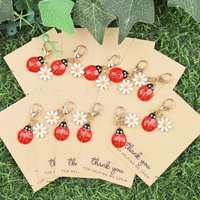 5 pcs/10pcs cute ladybug keychains, accompanied by thank-you cards, perfect for birthdays, parties, and gatherings.