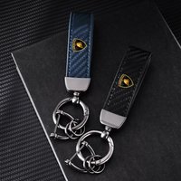 Carbon fiber Car Keychain Key Chain Ring Metal Leather For Lamborghini LP570 LP610 Urus LP700 LP770 Gallardo Aventador Accessory