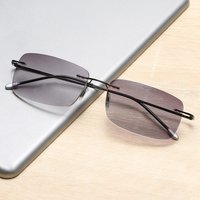 Lesebrille für Herren, Anti-Blau-Brille, 2023, rahmenlose Sonnenbrille, Presbyopie-Brille mit doppeltem Verwendungszweck +1,0 bis +4,0 Bifokale Brille