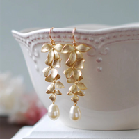 Fashion Metal Gold Color Leaf Long Tassel Earrings Cream Tears Pearl Bride Earrings Wedding Earrings
