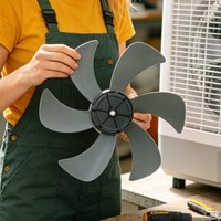 Electric Fan Leaf Replacement Electric Wind Blower Part with Nut Cover Room Fan Leaf for Table Wall Bedroom Living Room Home