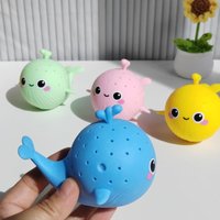 Novelty Squeeze Toy for Stress Relief, Crab, Duck, Whale and Octopus Designs Realistic Bath Toys Spray Water for Party &Swimming