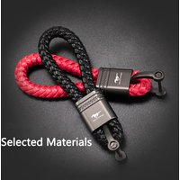 High-quality Weaving Rope Car Pendant Metal Leather Keychain Buckle Key Ring For Ford Mustang GT 2020 2019 2018 2017 2016 SHELBY