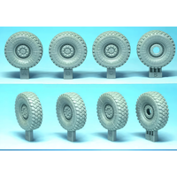 1/35 Cast Resin Model, Tire Modification Accessories, Unpainted (Cougar 6X6 Mrap)