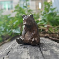 1.6-Inch Handmade Wooden Carved Pixel Bear Ornament, a Craft Decoration Suitable for Creative Home Desktop Decorations, Creative Desktop Ornaments, Party Decorations, Housewarming Gifts, Indoor