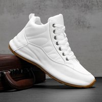 Men's lightweight casual shoes, outdoor running shoes for men. Sizes 39 to 46.
