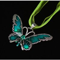 SUMENG 2025 New Paragraph Crystal Butterfly Ribbon Casual Pendant Necklace for Women Ewelry Gifts
