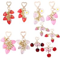 Cute Strawberry Keychain Three Red Crystal Strawberries And Cute Heart Flower Daisy Keychain For Women Bag Charm Jewelry Gifts