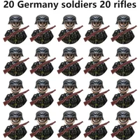 20 military action figures, gifts and toys from the Soviet Union, the United States, Britain, France, Japan, Canada and Italy. image 4
