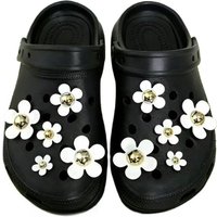 Best Selling Hole Shoes Charms Ready To Put on White Daisy Sunflower Combination Suit Shoe Buckle Girlish Shoes Accessories 2026