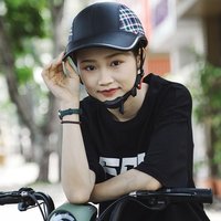 Baseball Cap Style Bicycle Helmet Safety Adjustable Strap Cycling Helmet Hard Anti-UV Motorcycle Half Helmet for Men Women