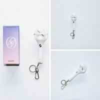 Hot Global Pop KATSEYE Series Mini Lightstick Keychain Pop Star Creativity backpack Keyring Lightstick Fans Support Goods