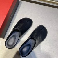 Women's Flats Slippers Soft Leather Closed Toe Backless Slides Casual Flat Mules for Ladies Outdoor Daily Wear Shoes Slippers