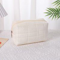 Simple Makeup Case Pillow Pen Bag High Appearance Level Women's Large Capacity Pillow Bag Portable Storage Bag Makeup Bags파우치