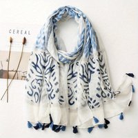1 Pc Blue & White Geometric Retro Print Bohemian Style Tasseled Lightweight Scarf - New Ladies Elegant Retro Balinese Chiffon