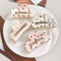 A high-quality fruit cherry flower print, acetate hair claw, fish catcher, half-tie clip, delicate headwear