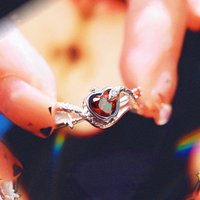 Vintage Twisted Snake Ring Inlaid Heart Shaped Red Gem Antique Silver Gothic Punk Adjustable Finger Jewelry Gift for Women