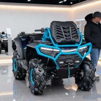 800-1000cc V-Twin Adventure Ready ATV Snowy Ground Blue Side Impact Bars Strong Traction Low Maintenance Cost For Beach Resort