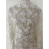 New Fashion Cord Embroidery Mesh Guipure White Embroidery Lace Fabric French Chantilly Lace For Wedding Dress Garment