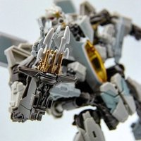 Takara Tomy Hasbro StudioSeries Transformers Toys SS21 Starscream 12 Brawl Anime Action Figure Robot Model Toys Birthday Gift