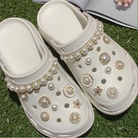 New Hole Shoe Charms for DIY Diamond Pearl Chain Detachable Decoration Buckle for Shoe Charm Accessories Kids Party Girls Gift
