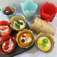150Pcs Tulip Cake Cups, Red, Blue and Natural Color Greaseproof Baking Cups, Suitable for Birthday Wedding Party Decoration, High-Quality Paper Muffin Brownie Cups, Holiday Dessert Tray, Essential for