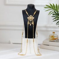 A Kraft Bridal Shoulder Chain Jewelry With Carved Metal Pattern Handmade Arabic Gorgeous Wedding Dress Body Chain In Middle East