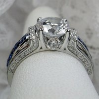 Huitan Brilliant White/Blue CZ Luxury Rings for Women Wedding Band Elegant Female Accessories Party Mother's Gift Trendy Jewelry