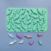 30 Cavity Silicone Dinosaur Candy Molds Gummy Jelly Candy Chocolate Mold Ice Cube Tray Mould Fondant Cake Decorating Tools