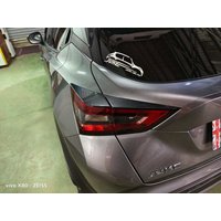 Car Accessories Stainless Steel Rear Taillight Decorative Cover Trim for Nissan Juke 2019-2022 Carbon Fiber Pattern 4PCS