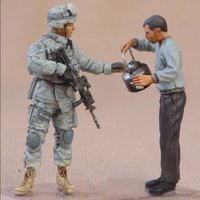 1/35 resin soldier model GK - American soldier and civilian - unassembled and unpainted DIY kit - 663