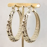 Vintage Golden Hollowed Out Hoop Earrings Classic Court Style Versatile Earrings For Women Party Festivals Banquet Jewelry