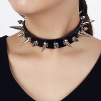 Punk Long Spike Choker ze sztucznym skórzana obroża dla kobiet mężczyzn fajne duże nity z ćwiekami akcesoria naszyjnikowe w styl