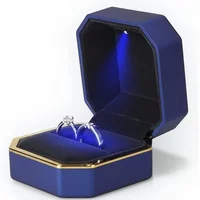 New 1PCS Ring Box Wedding Velvet Ring Case Organizer Jewelry Gift Box With Led Light For Proposal Engagement Ring Boxes