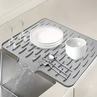 Silicone Dish Drying Mat for Kitchen Counter No-Spill Worktop Saver Drip-Free Non-Slip Slope Drain Mat Heat-insulating Pot Pads
