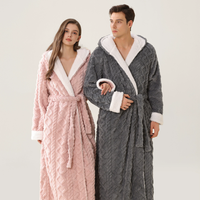 New Winter Flannel Hooded Men Long Robe Lounge Wear Thicken Warm Coral Fleece Male Sleepwear Kimono Bathribe Gown Loose Homewear