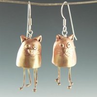Unique Rose Gold Color Copper Dangle Women's Earrings Creativity Hand Carved Cat Earrings Woman Vintage Jewelry