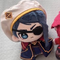 New War Caitlyn Wei Pendant Plush Toy 10CM Caitlyn Wei Character Cotton Doll Peripheral Plush Toy Pendant Kid Gifts