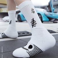 2025 Veidoorn Spooky Halloween Crew Socks for Sports Running Ghost Pattern Athletic Socks for Men Women