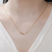 Unift Paper Clip Shaped Necklace Stainless Steel Women's Necklace Fashion Gold Color Pendant Necklace Minimalist Jewelry Gifts