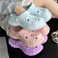 Women Fashion Clogs Summer Platform Slippers Cute Star Style Home Garden Shoes Thick Sole Girls Home Beach Slides Street Sandals